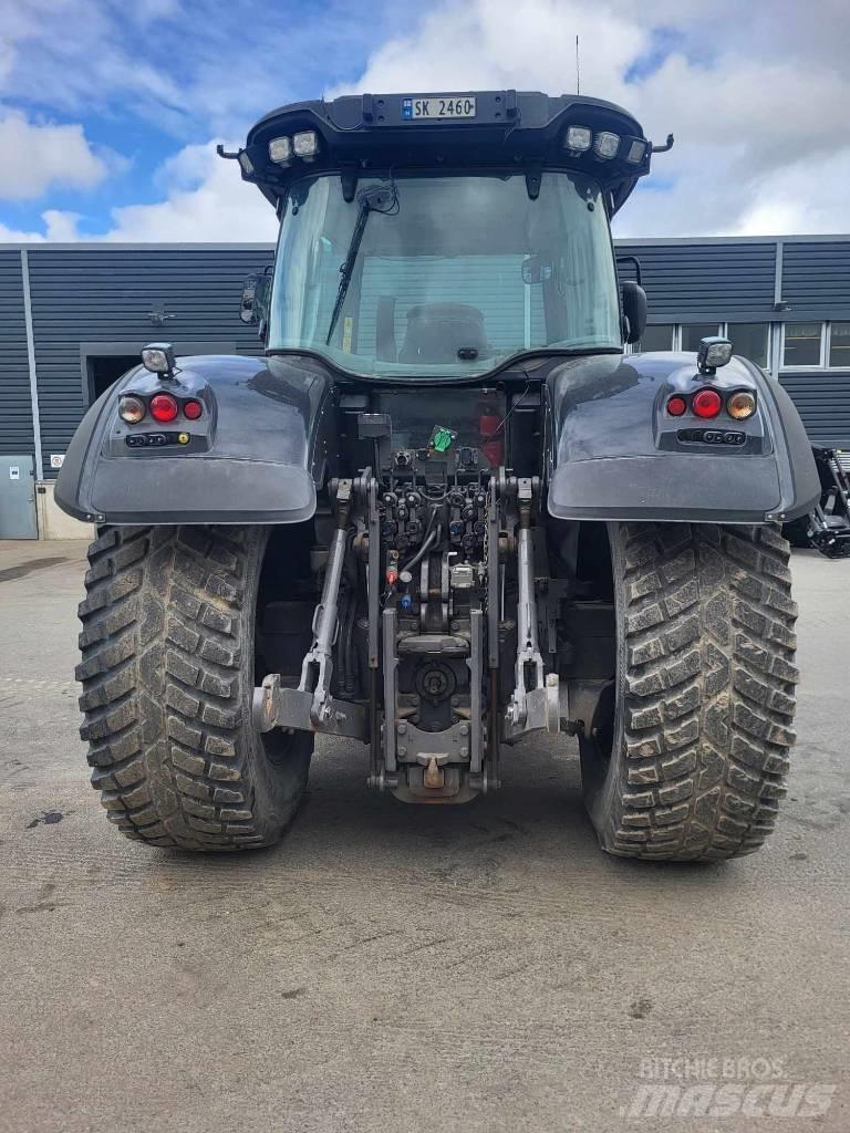 Valtra S 233 拖拉机/农用车