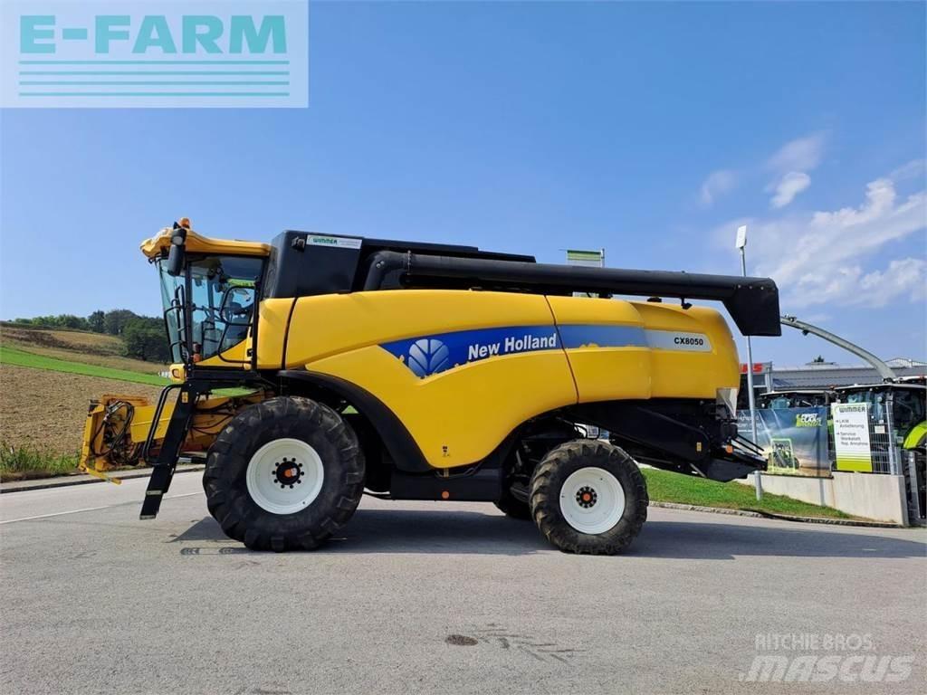 New Holland cx8050 联合收割机