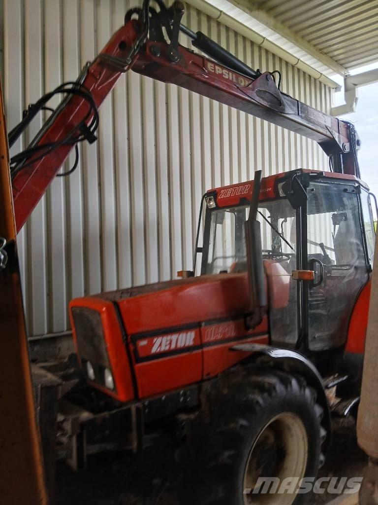 Zetor 10540 木材削片机
