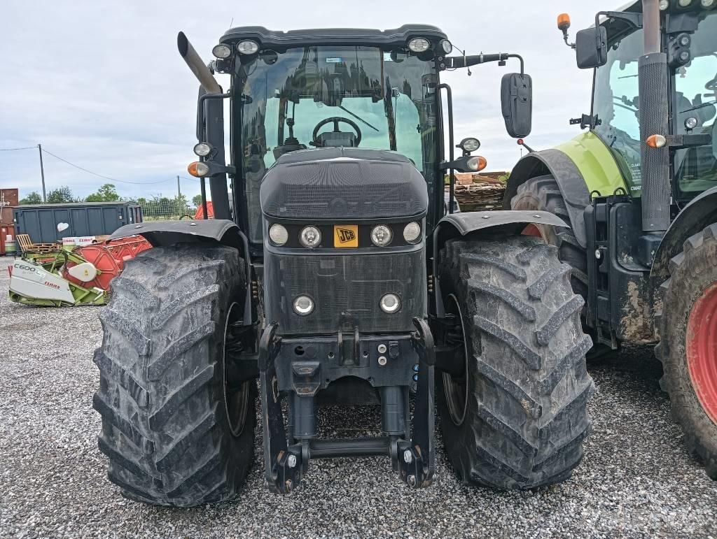 JCB Fastrac 4220 拖拉机/农用车