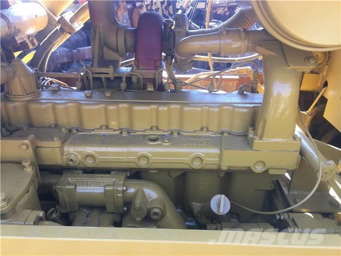 CAT D 6 D 履带式推土机