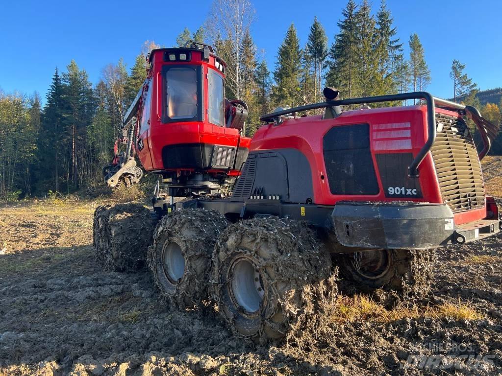 Komatsu 901XC 收割机
