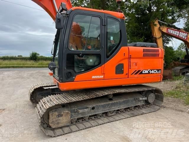 Doosan DX 140 LC 履带挖掘机