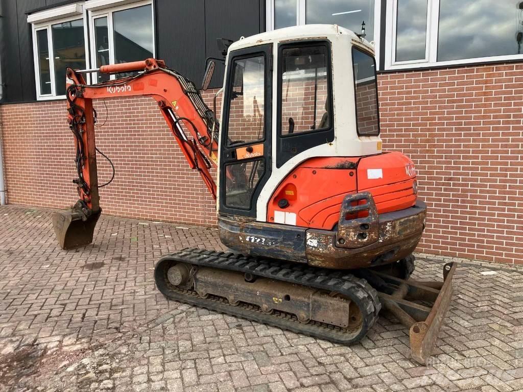 Kubota KX121-3a 小型挖掘机