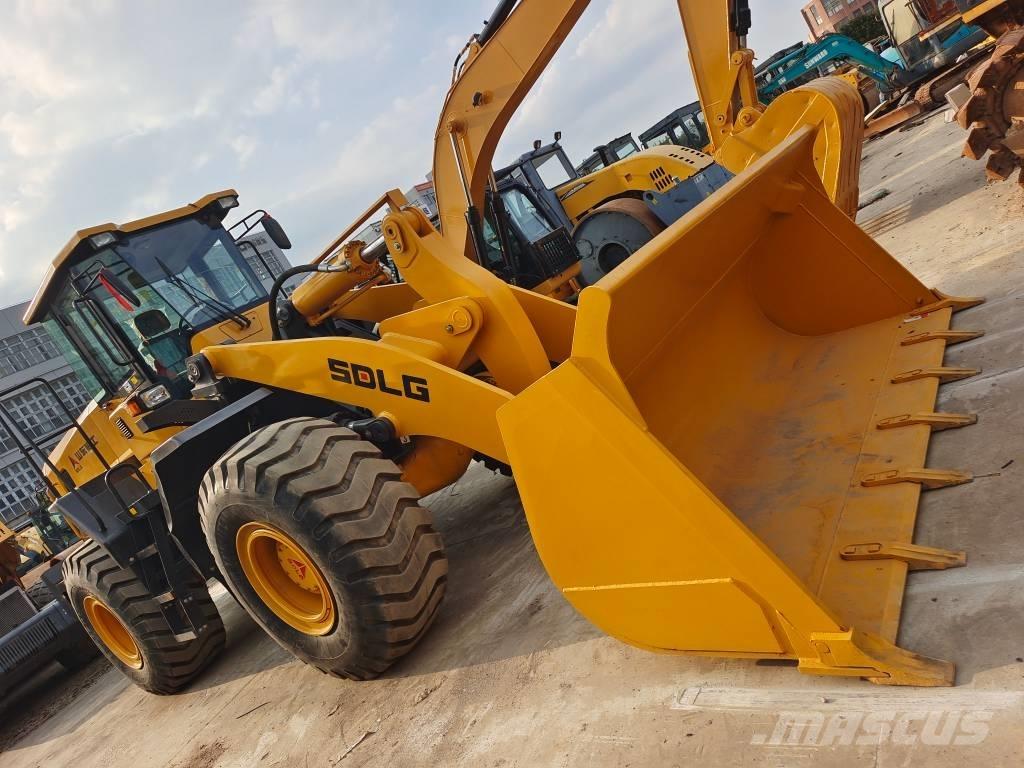 SDLG LG 956 F 轮式装载机