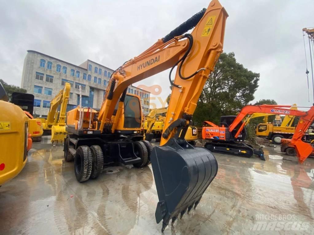 Hyundai 150W-9 轮式挖掘机