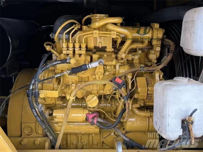 CAT 307E 小型挖掘机
