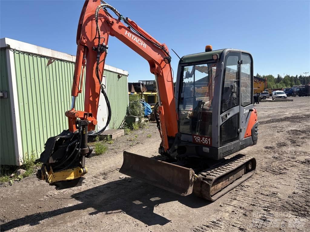 Hitachi ZX25 小型挖掘机