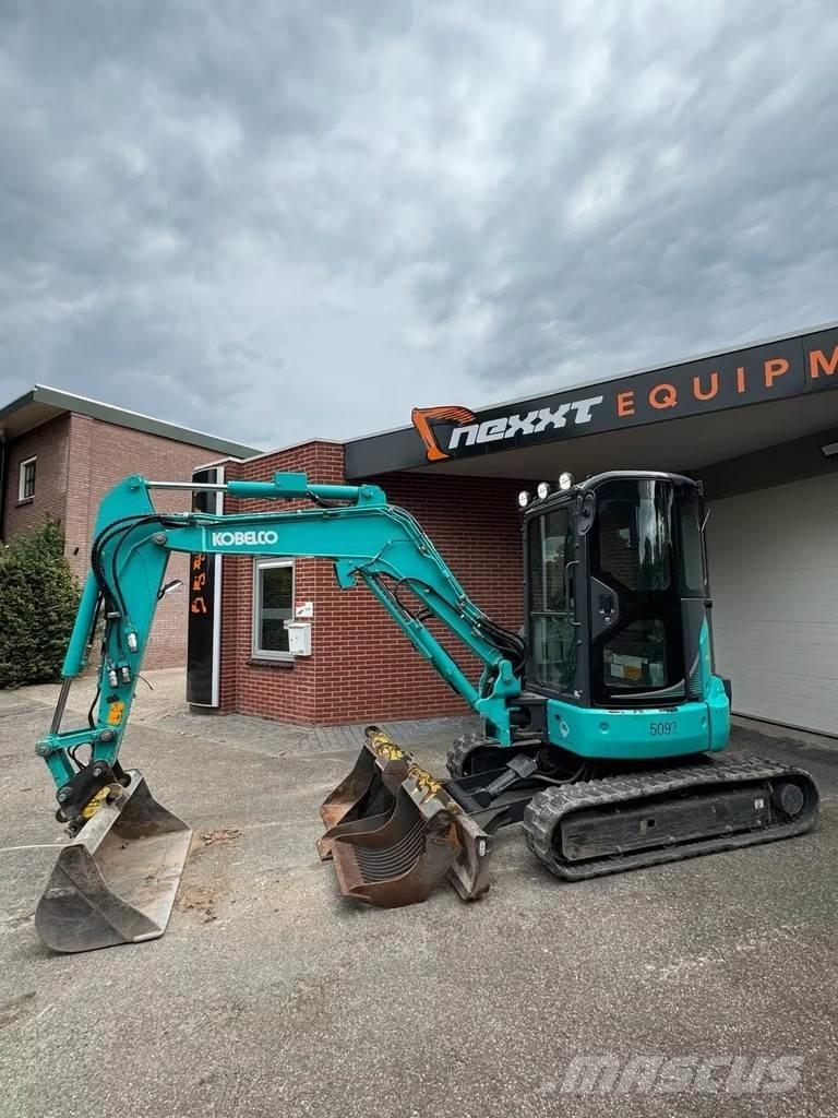 Kobelco SK35 SR-6E 小型挖掘机