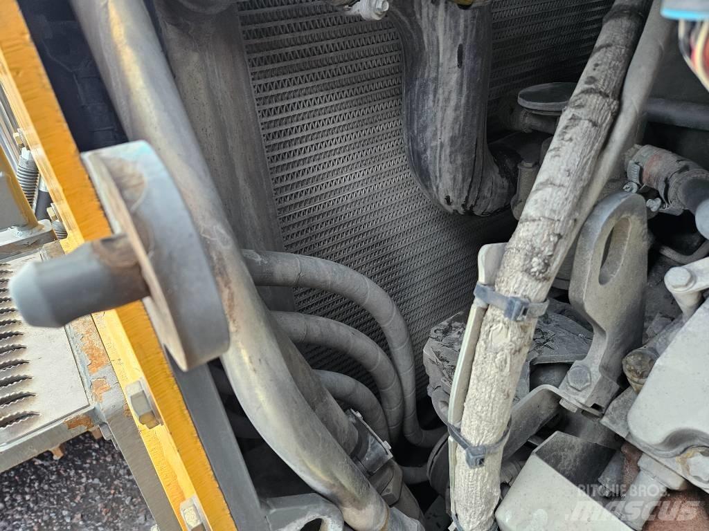 Liebherr PR 776 履带式推土机