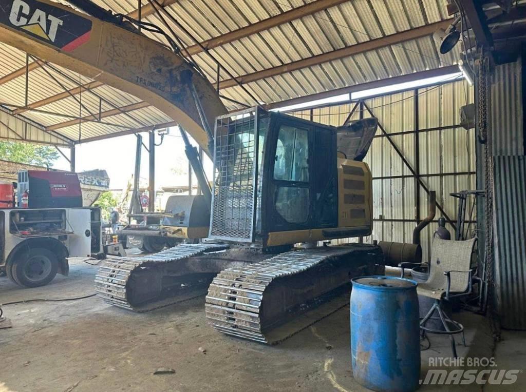 CAT 320 EL 履带挖掘机