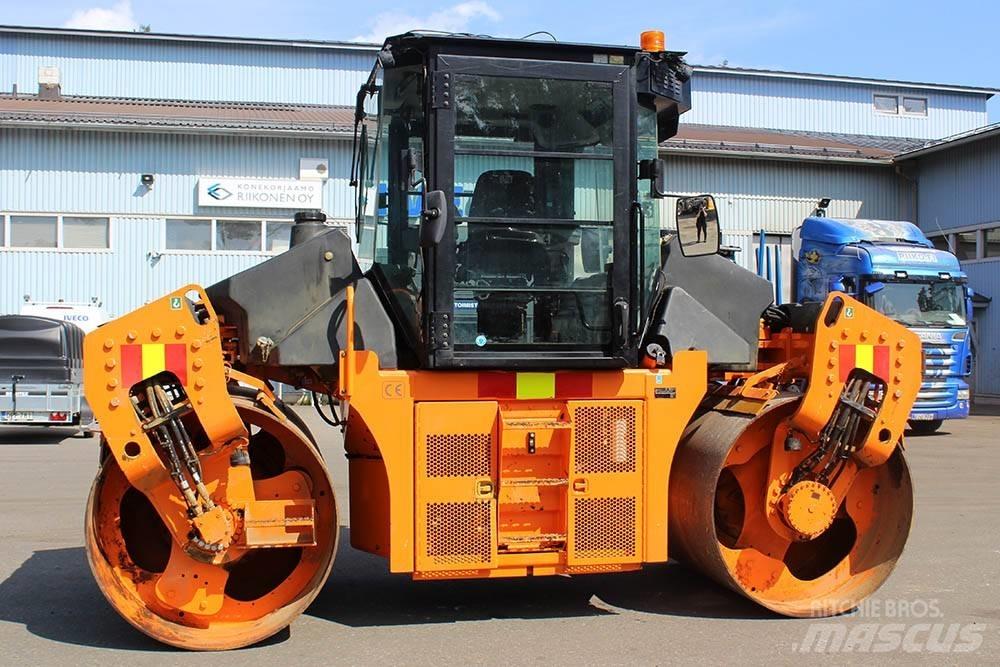 CAT CD10 双轮压路机