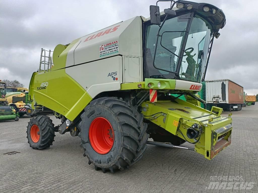 CLAAS Tucano 450 联合收割机
