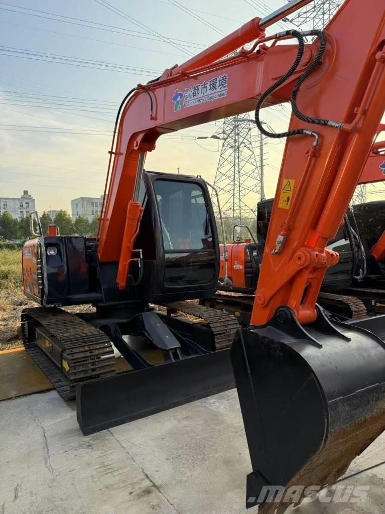 Hitachi Zaxis 70 履带挖掘机