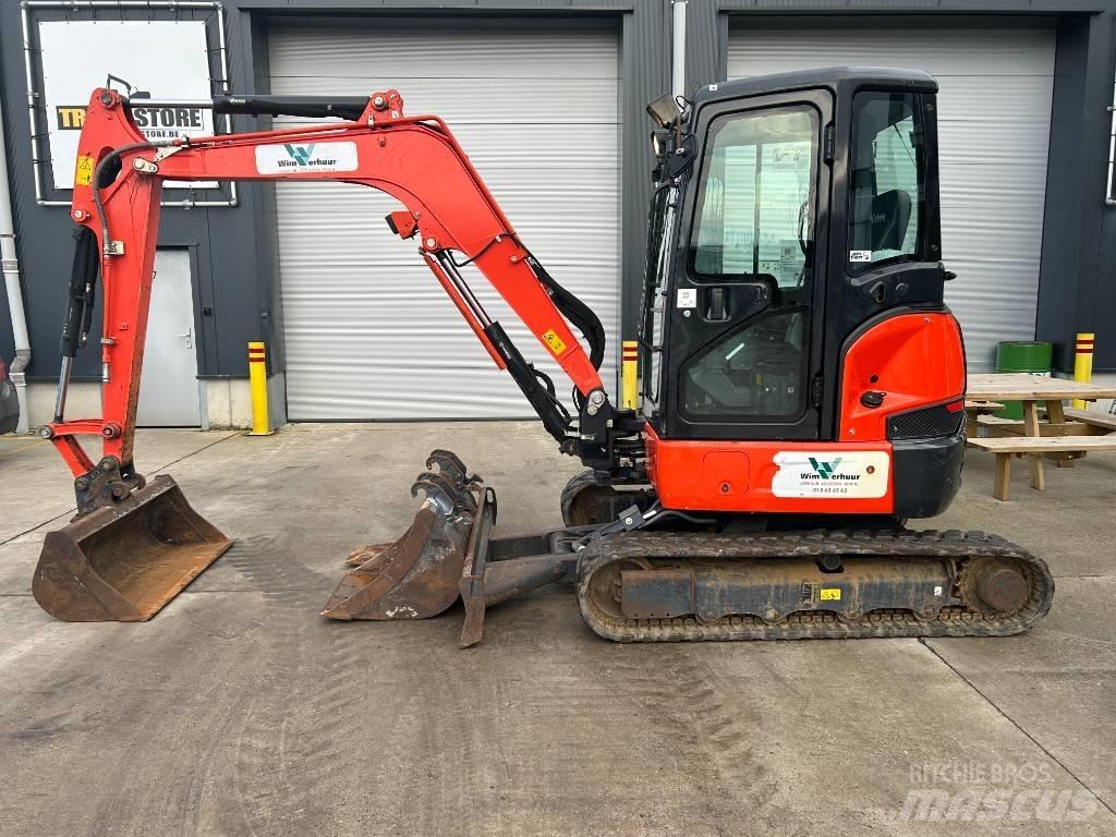 Kubota U 36-4 小型挖掘机
