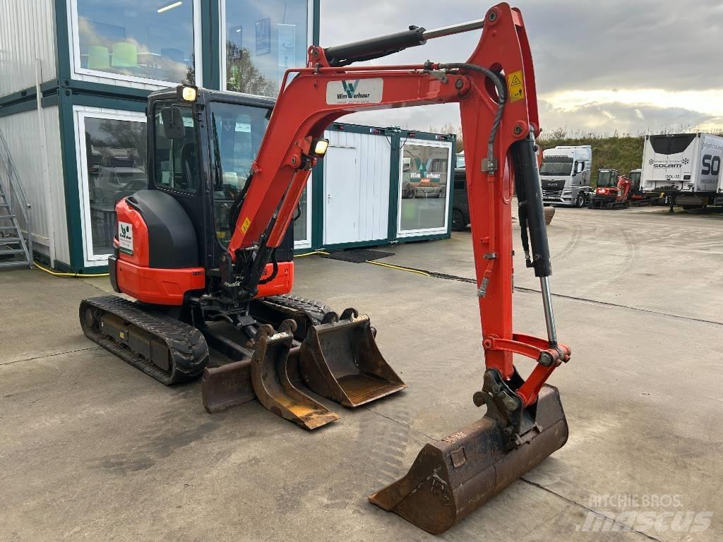 Kubota U 36-4 小型挖掘机