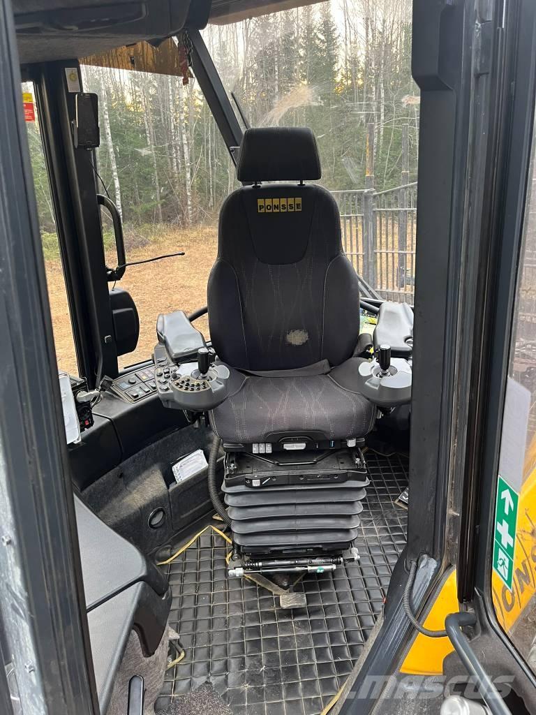 Ponsse Elephant King 集运机