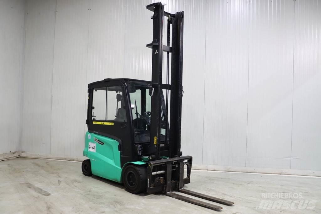 Mitsubishi FB30N 电动叉车