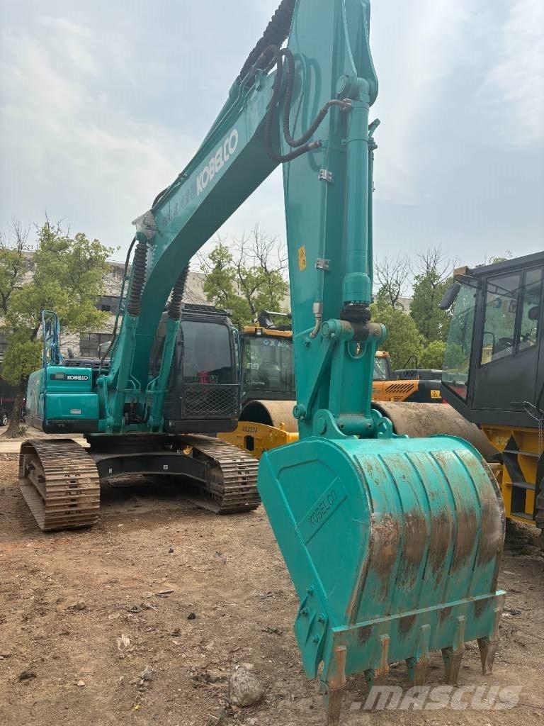 Kobelco SK 210 履带挖掘机