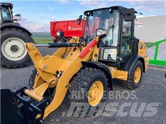 CAT 906 轮式装载机