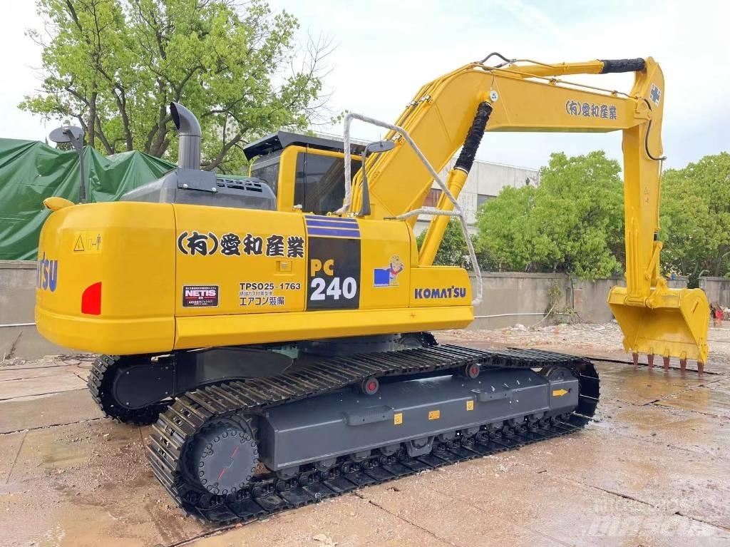 Komatsu PC 240LC-8 履带挖掘机