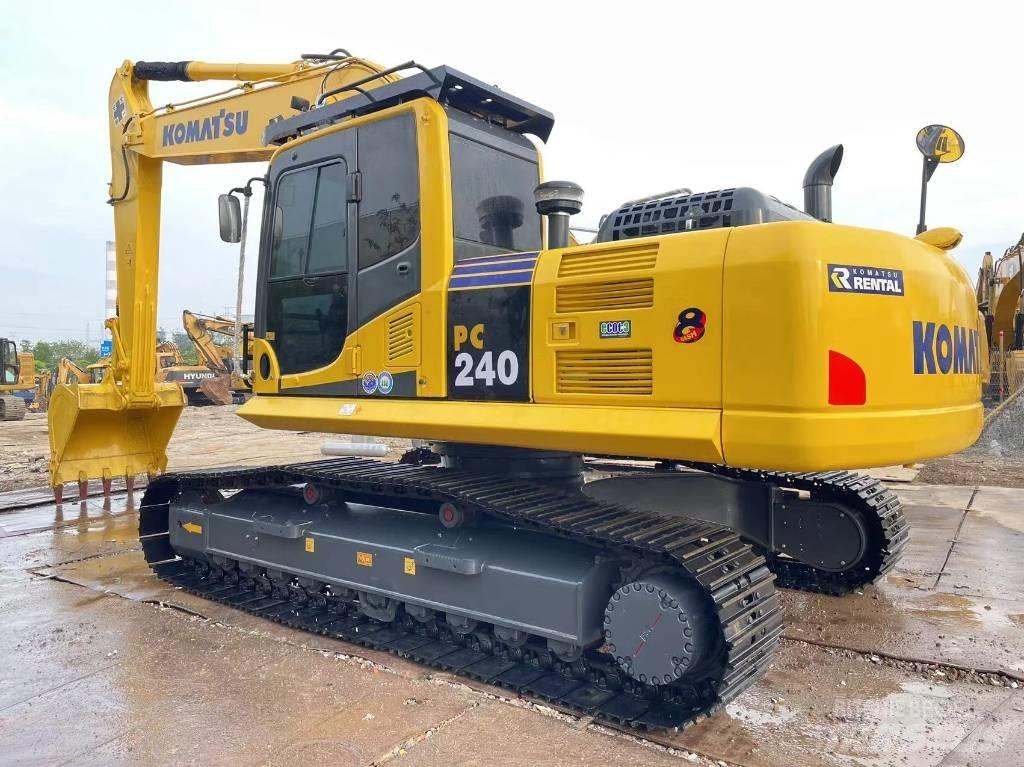 Komatsu PC 240LC-8 履带挖掘机