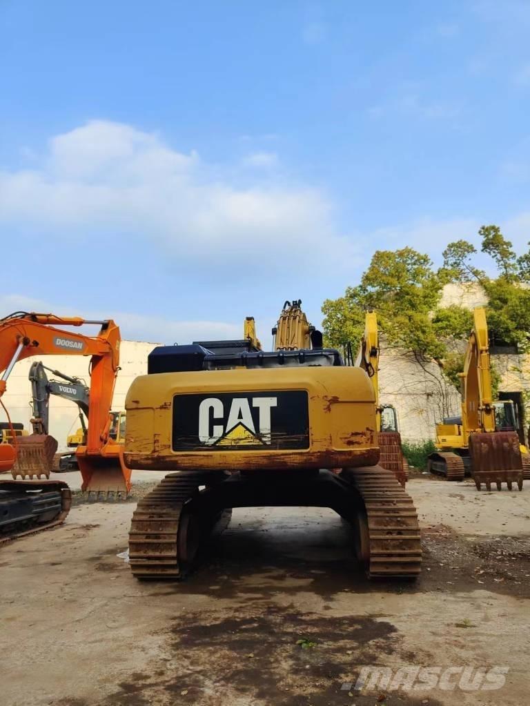 CAT 349 D2 履带挖掘机