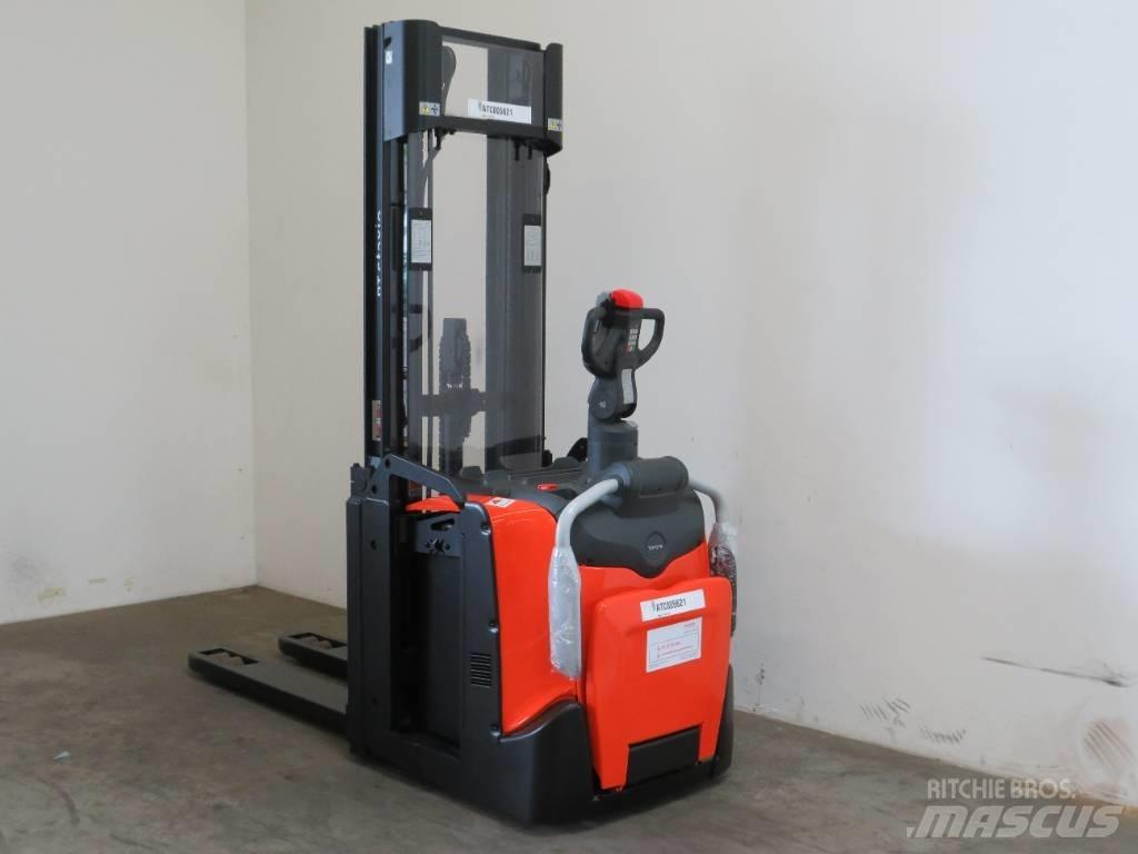 BT SPE 120 L 手推堆垛车
