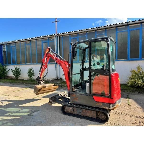 Bobcat E19 小型挖掘机