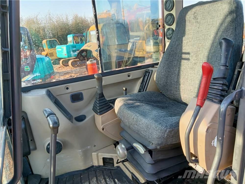 Doosan DH60-7 小型挖掘机