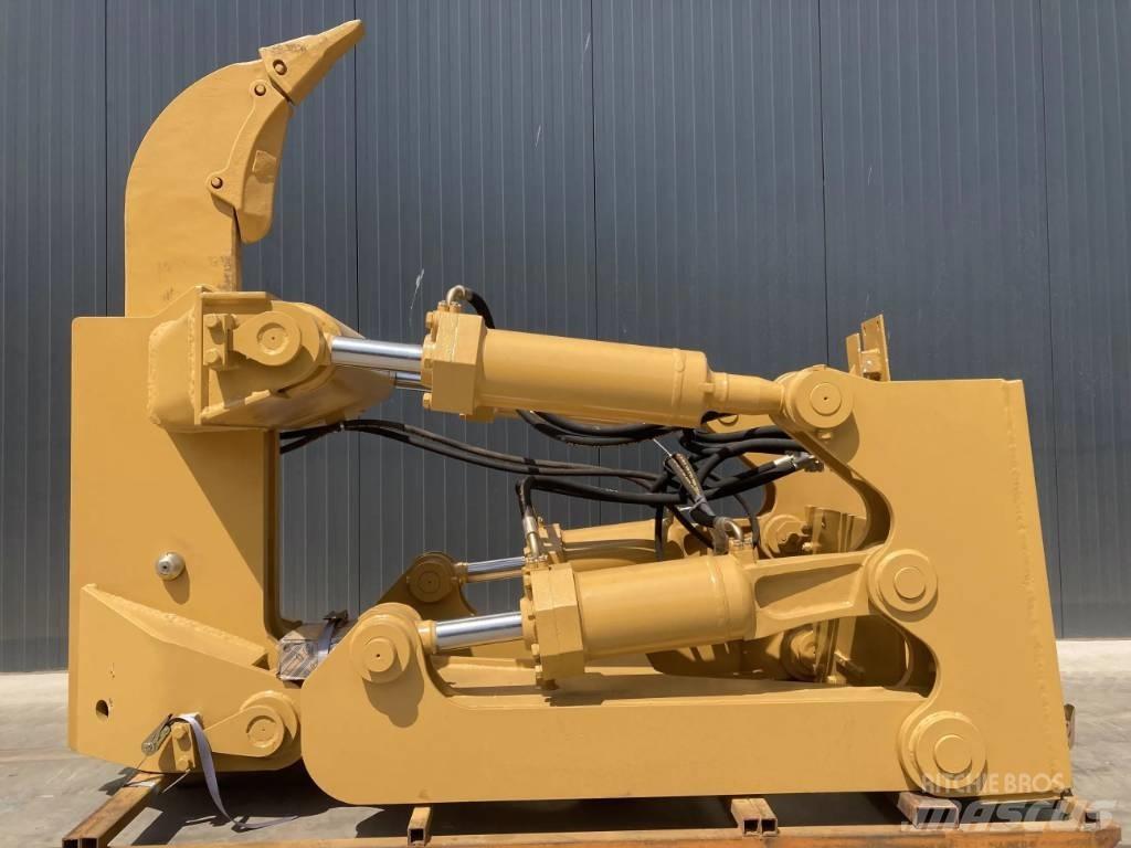 CAT D8R 松土器