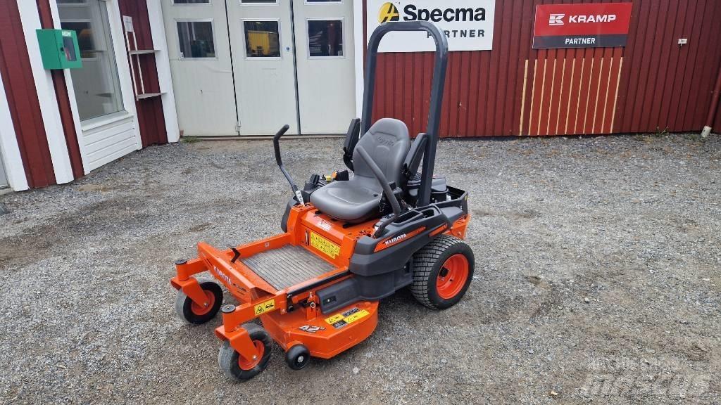 Kubota Z 122 RKW 零回转割草机