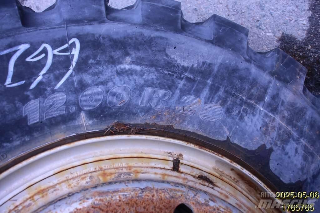 Michelin XMINED2 轮胎、车轮和轮圈
