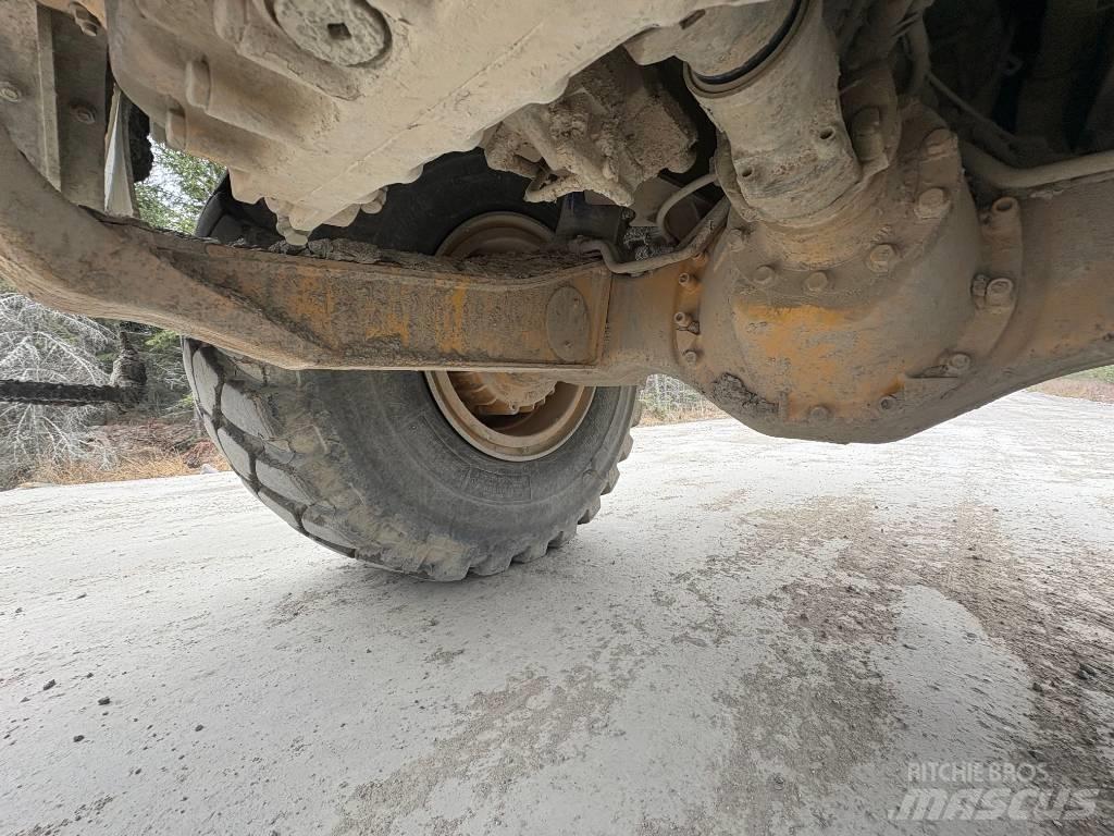 Volvo A 30 G 铰接式自卸车
