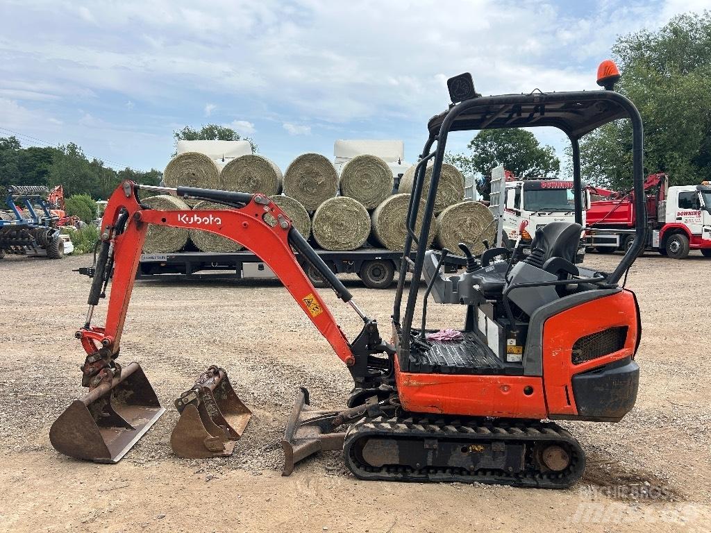 Kubota KX 015-4 小型挖掘机