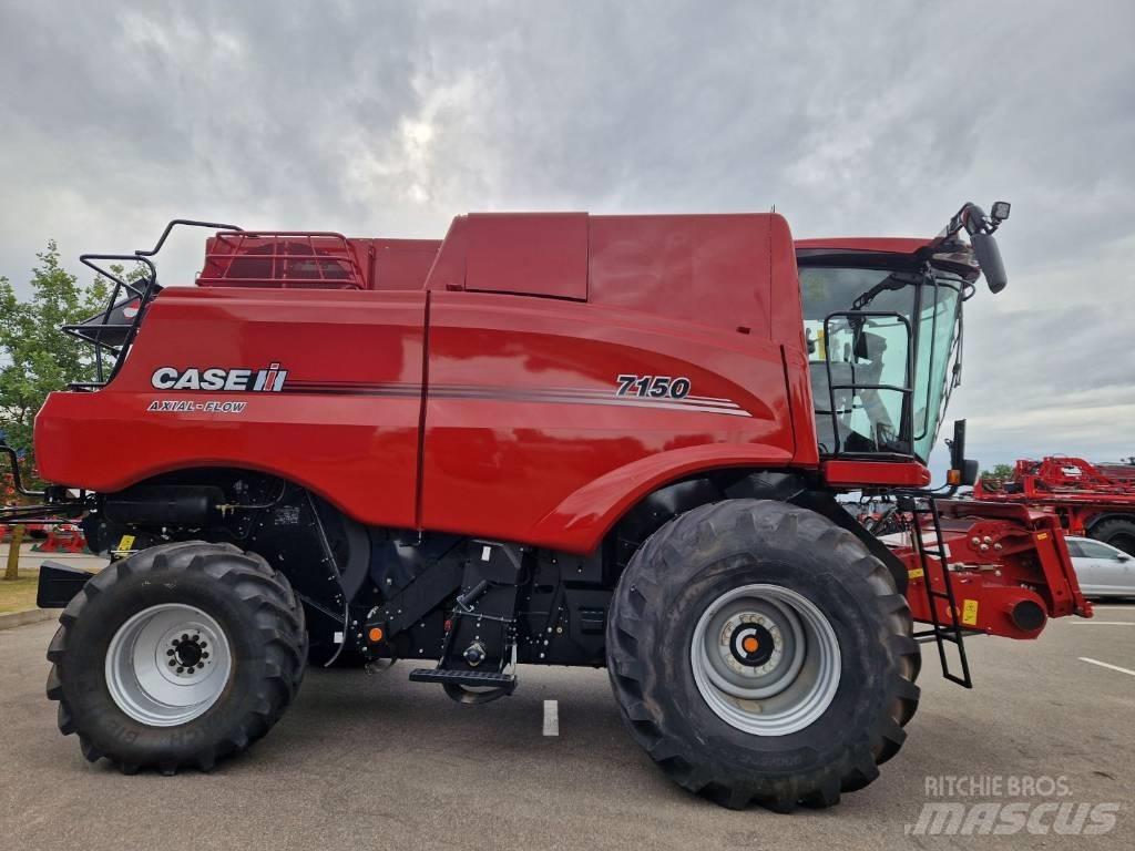 Case IH AF 7150 联合收割机