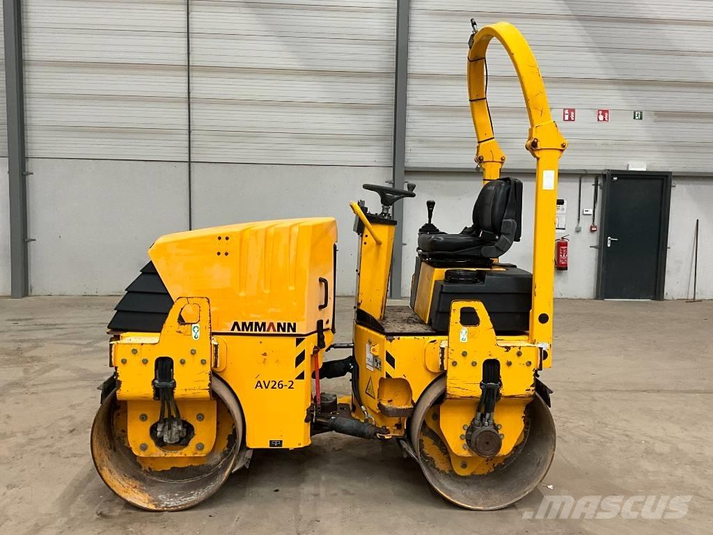 Ammann AV 26-2 双轮压路机