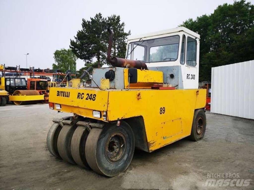 Bitelli RG248 胶轮压路机