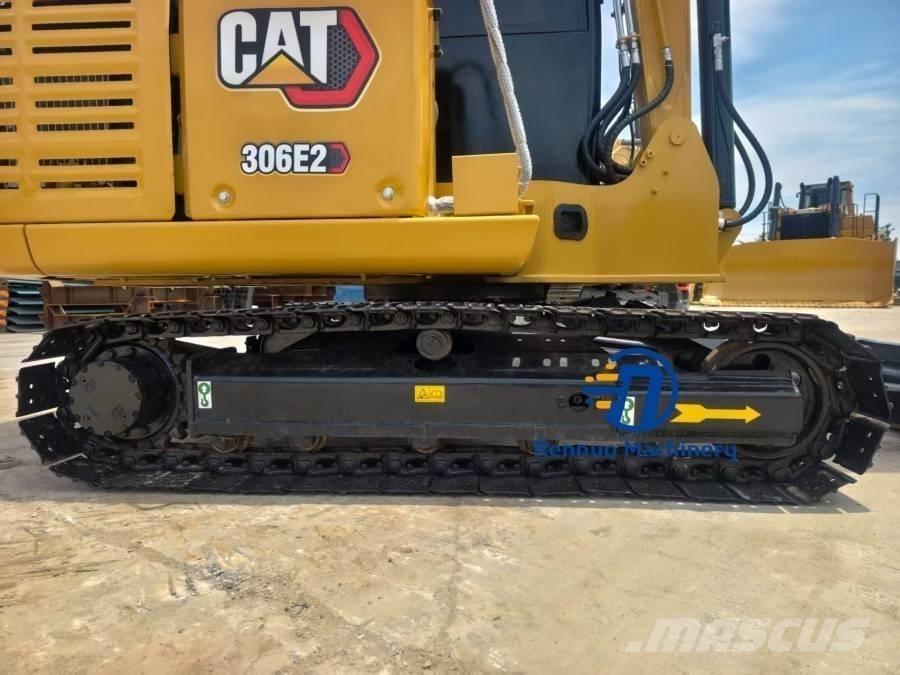 CAT 306E2 小型挖掘机