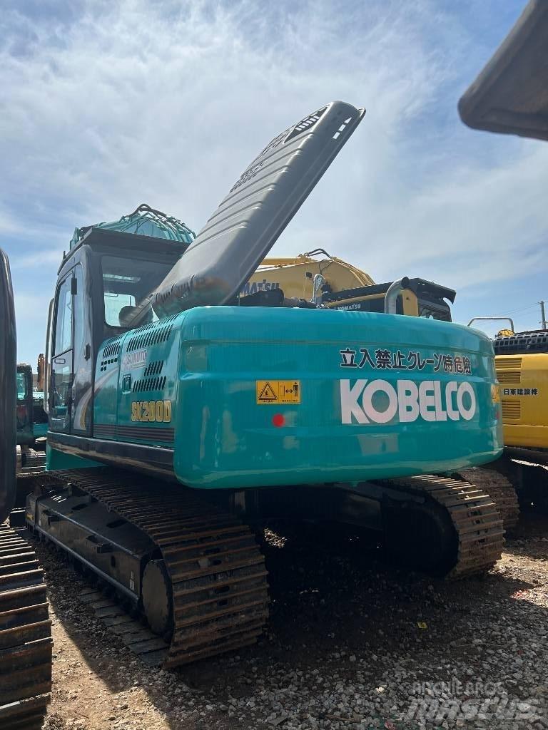 Kobelco SK200D 履带挖掘机