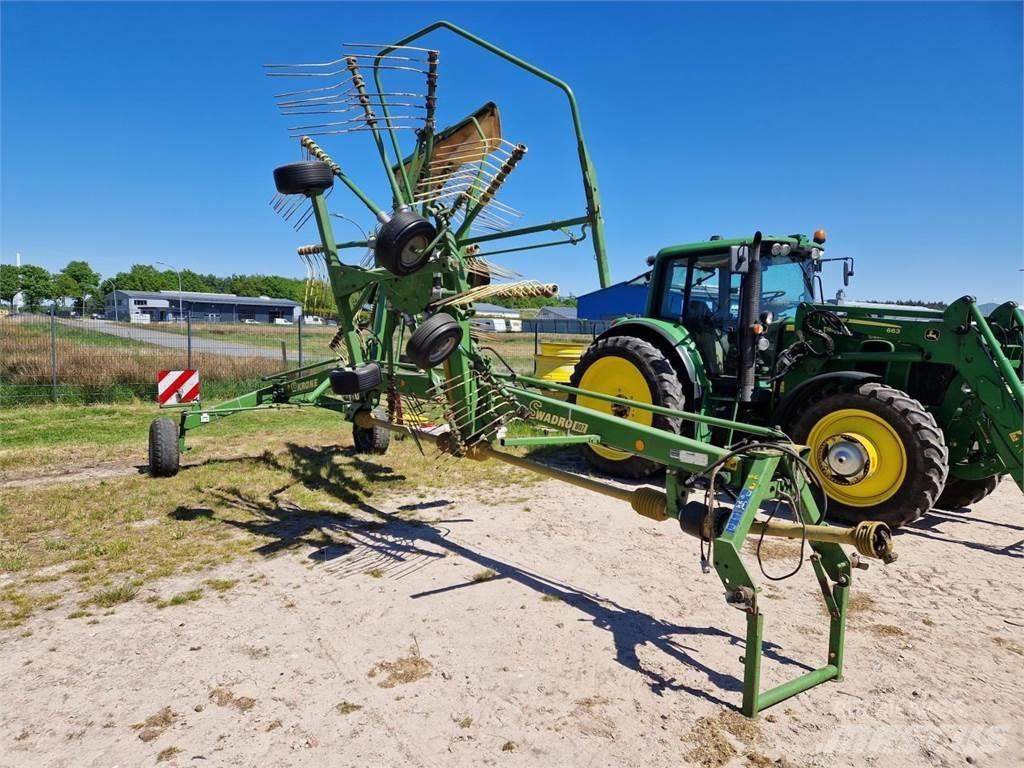 Krone Swadro 807 料堆整形机