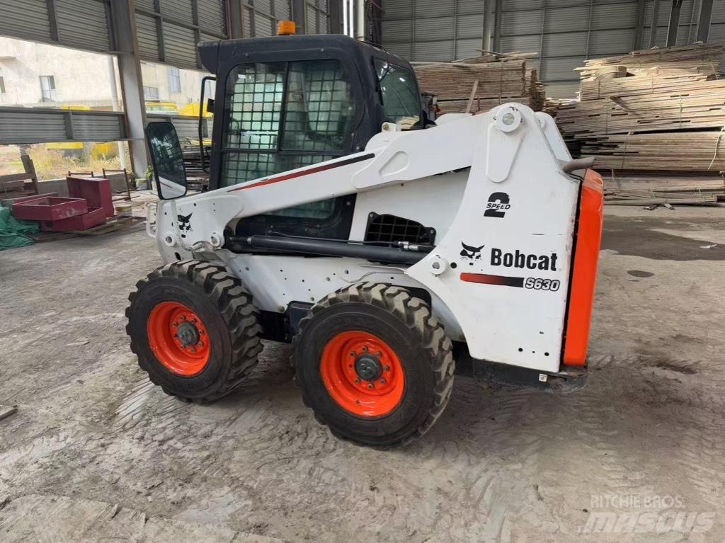 Bobcat S 630 滑移装载机