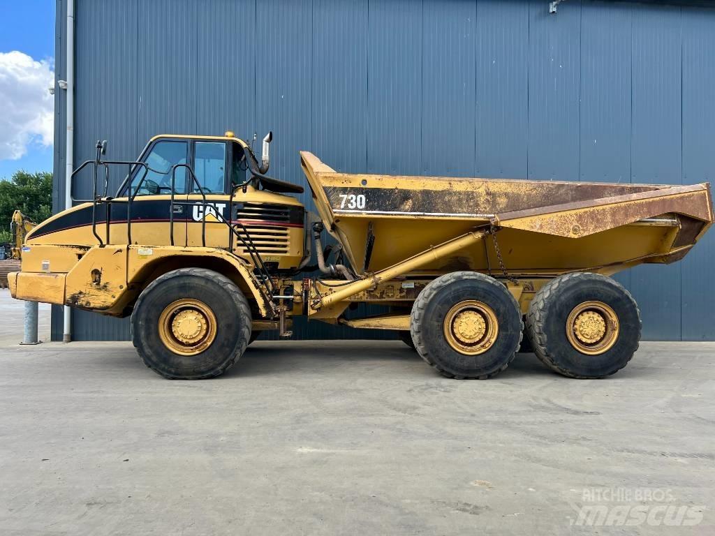 CAT 730 铰接式自卸车