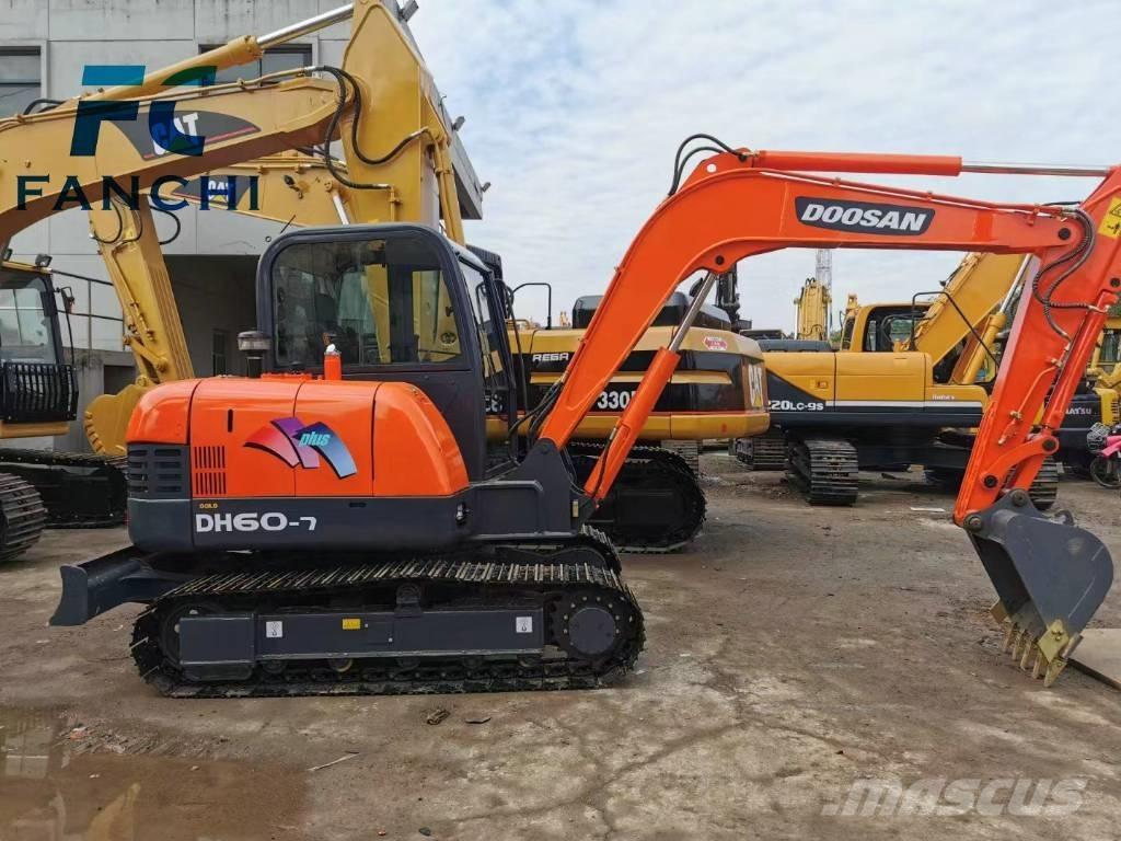 Doosan DH 60-7 小型挖掘机