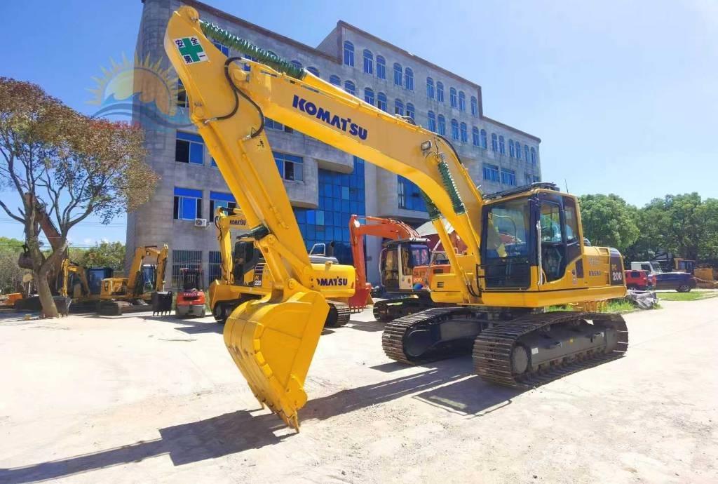 Komatsu PC 200-8 履带挖掘机