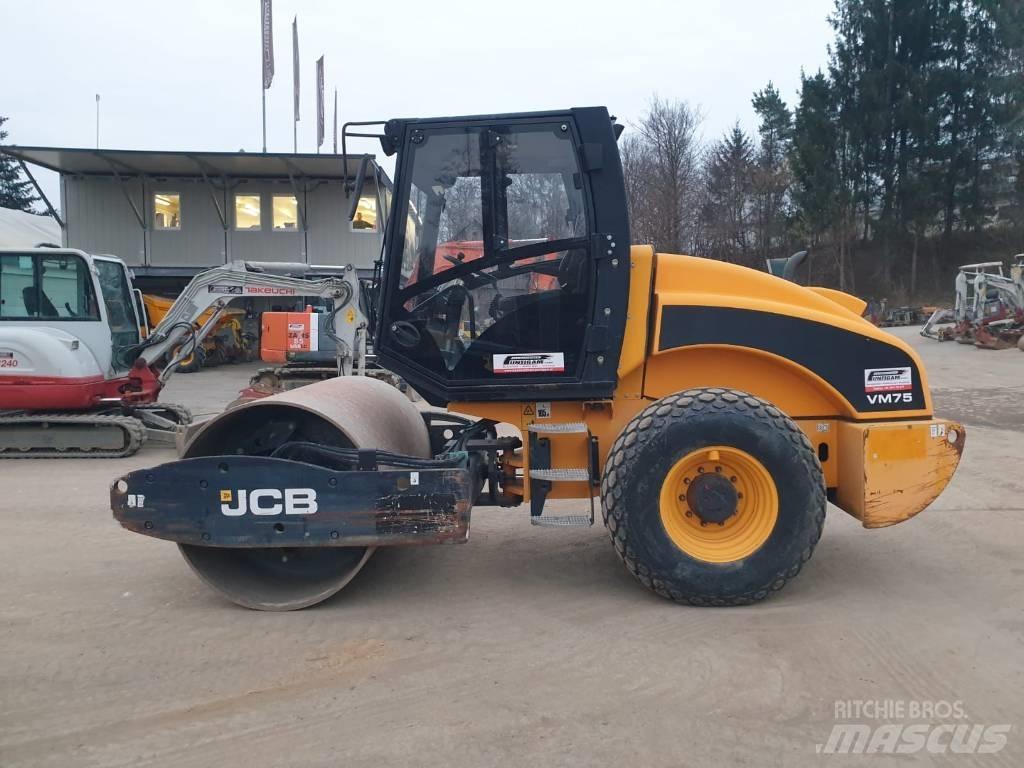 JCB VM 75 D 单轮压路机