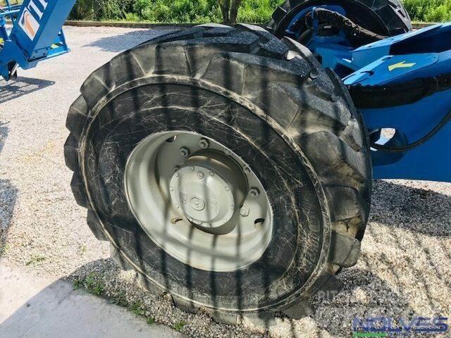 Genie Z135/70 曲臂高空工作平台