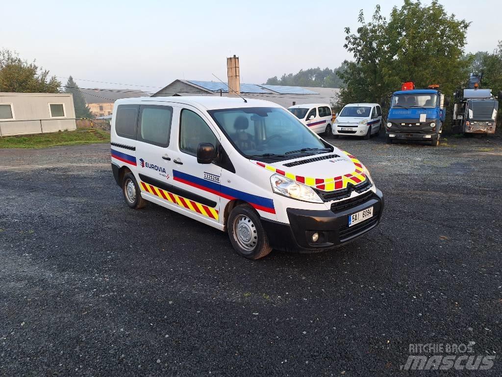 Citroën Jumpy 汽车