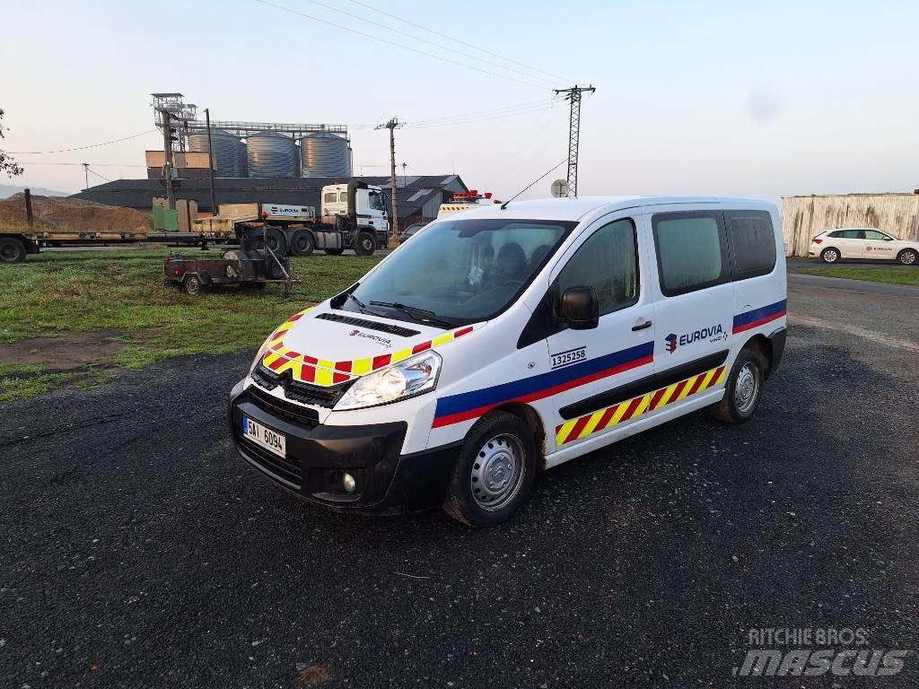 Citroën Jumpy 汽车