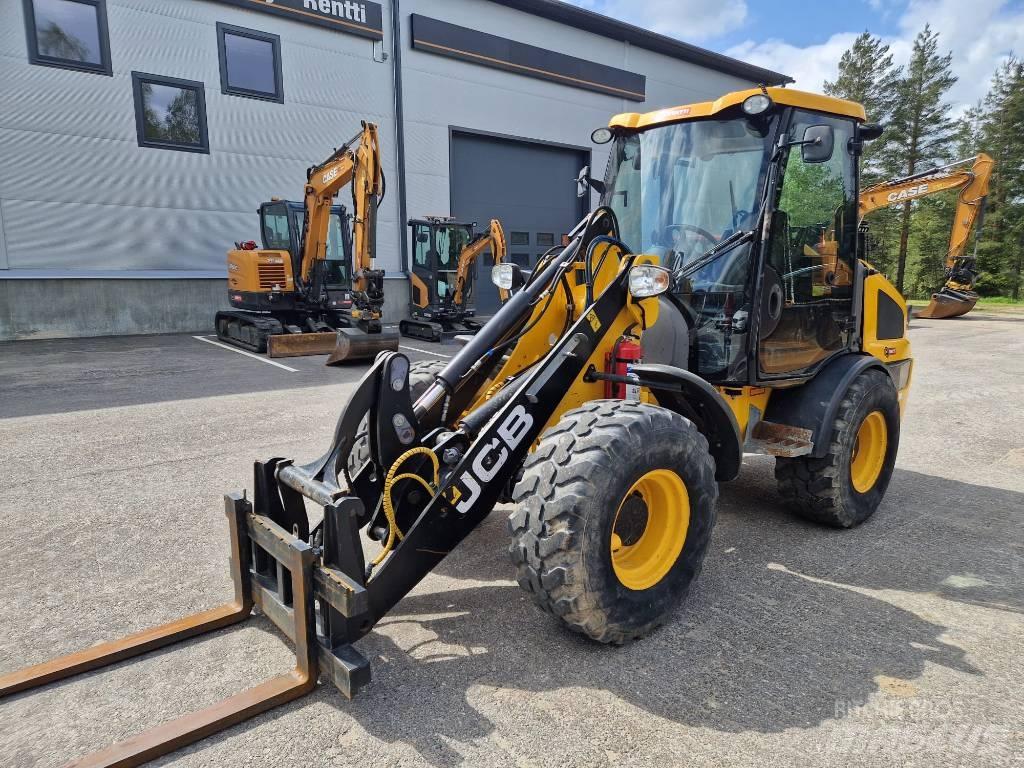 JCB 406 T4 轮式装载机